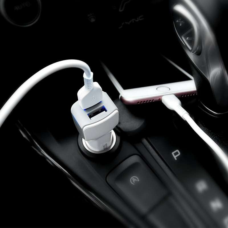 Original hoco. Z23 dual USB car charger with lightning cable